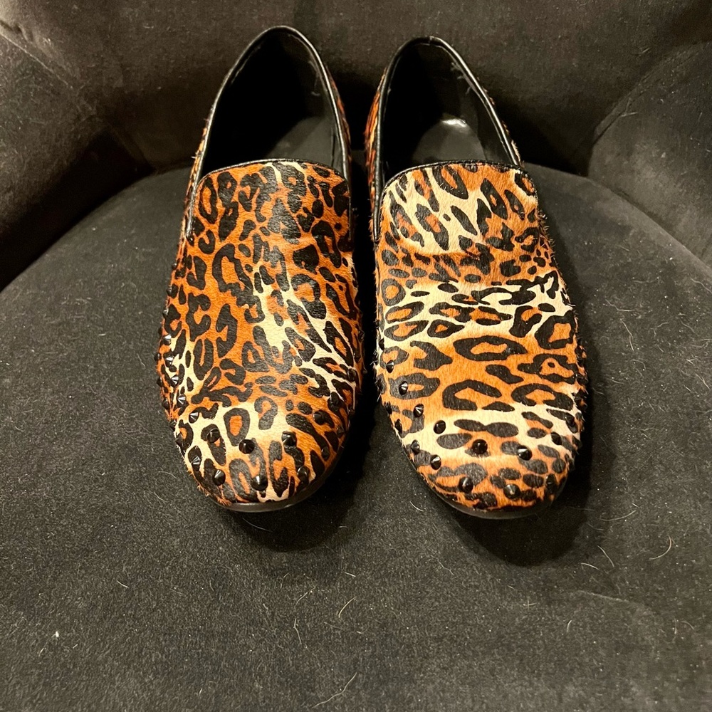 Leopard calf hair loafers